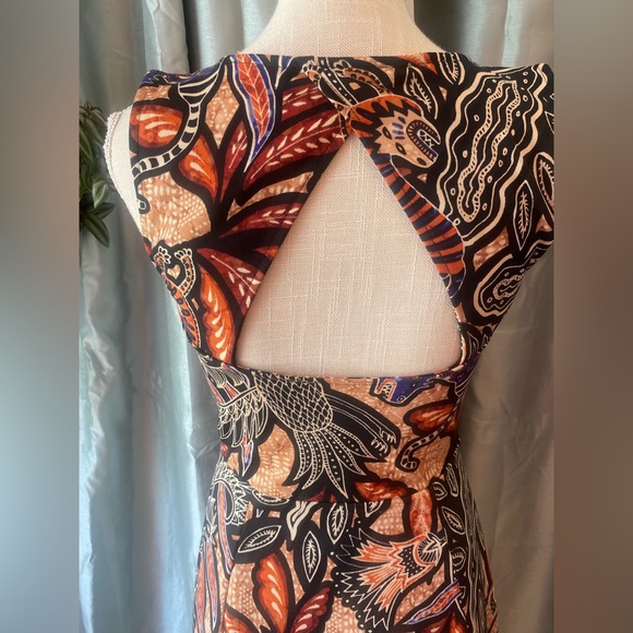 ❌SOLD❌ 💒 H&M SMALL AZTEC PRINT ANIMAL FIT FLARE DRESS - Picture 5 of 7